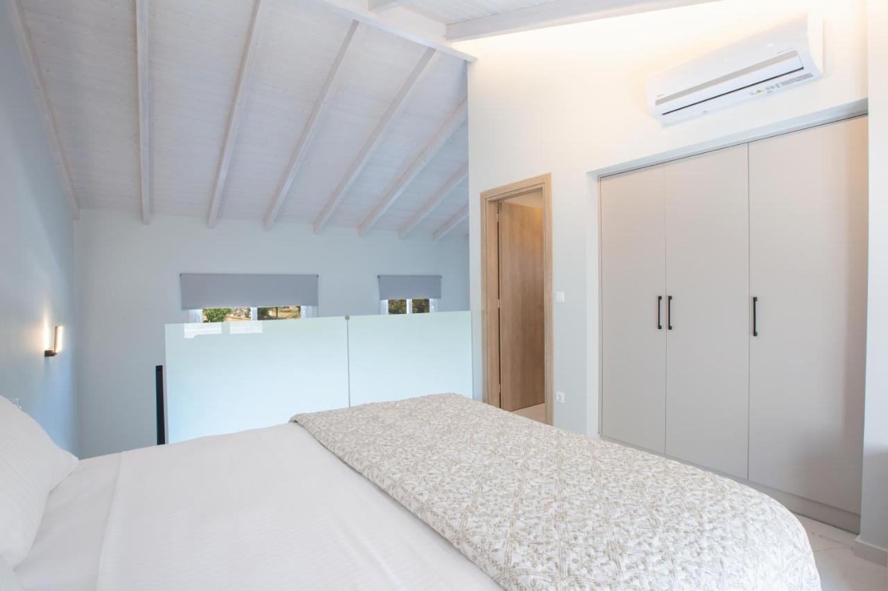 Apolpaina Grappolo Lefkada Villas - Villa Vertzami Just 2 Km From Lefkada Town מראה חיצוני תמונה