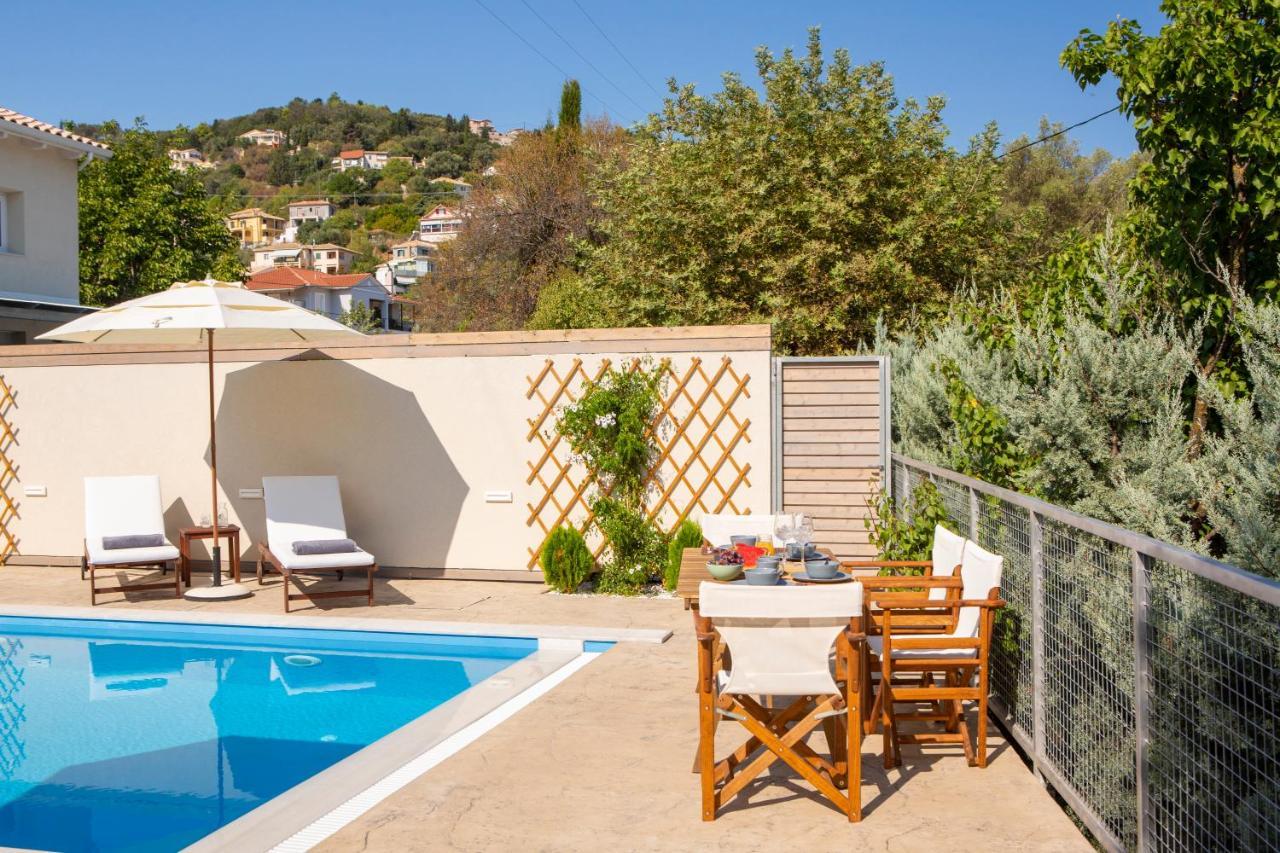 Apolpaina Grappolo Lefkada Villas - Villa Vertzami Just 2 Km From Lefkada Town מראה חיצוני תמונה