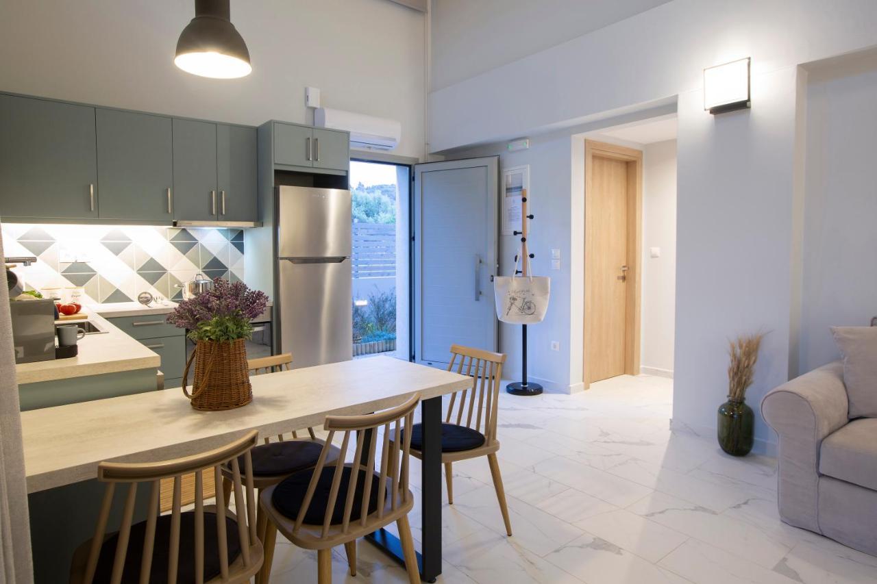 Apolpaina Grappolo Lefkada Villas - Villa Vertzami Just 2 Km From Lefkada Town מראה חיצוני תמונה