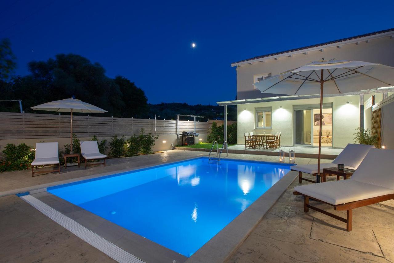 Apolpaina Grappolo Lefkada Villas - Villa Vertzami Just 2 Km From Lefkada Town מראה חיצוני תמונה